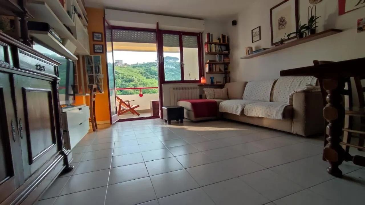 Apartment Luminoso Appartamento Al Mare Celle Ligure