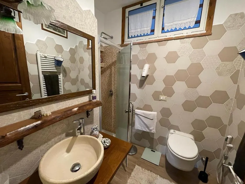 Apartment Luminoso Appartamento Al Mare Celle Ligure Italy