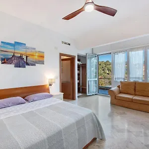 Appartamento Tramontana, Celle Ligure